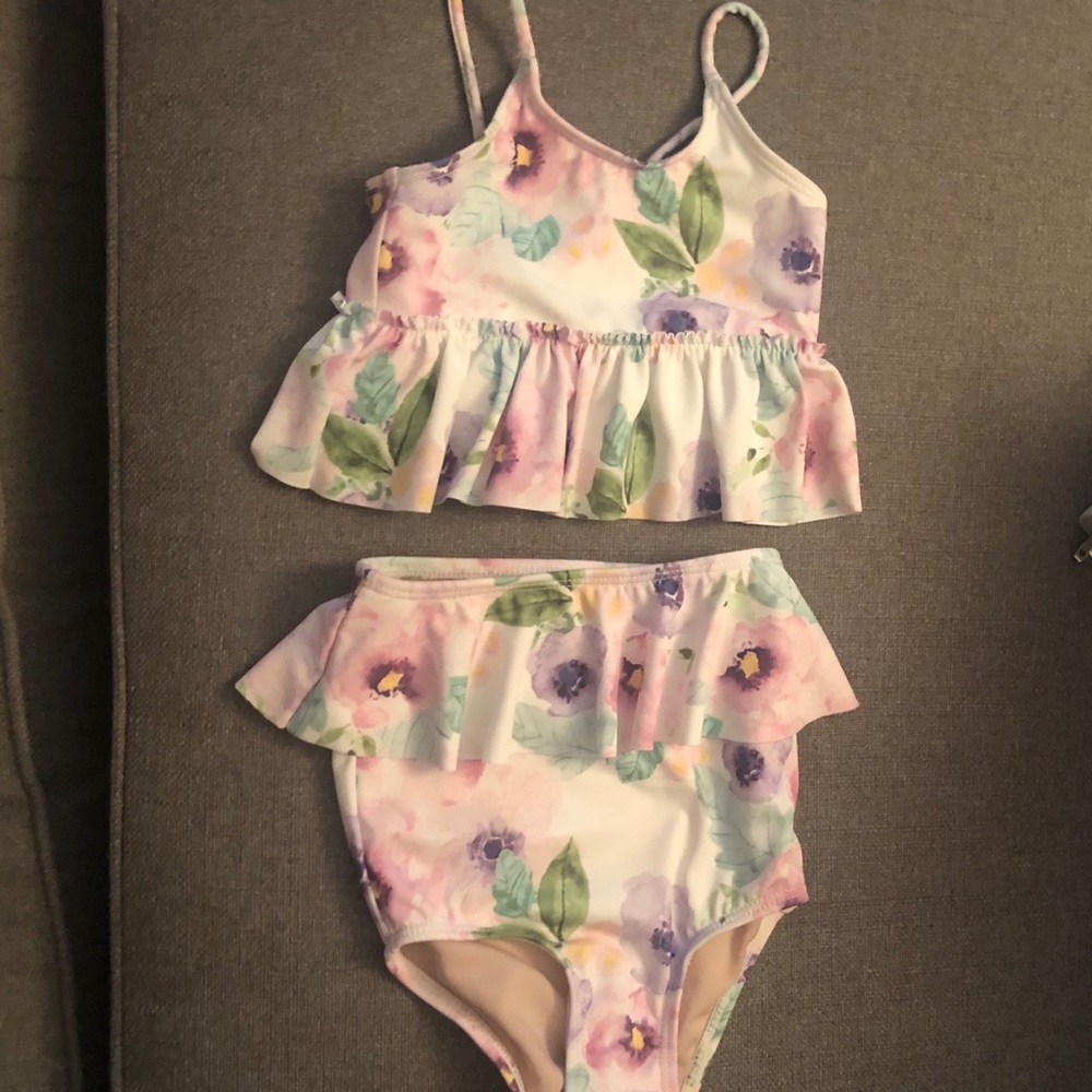 NWOT Kortni Jeane 12-18M floral watercolor 2 piece